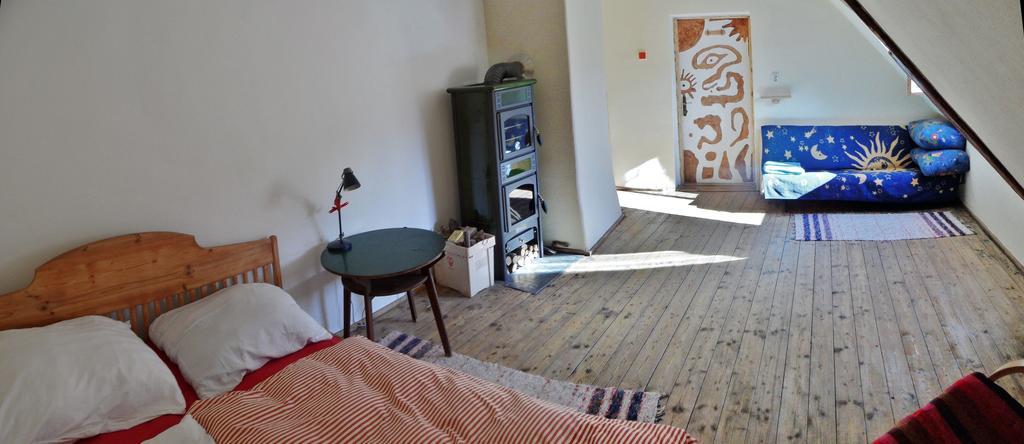 Lazy River Hostel Loket Quarto foto